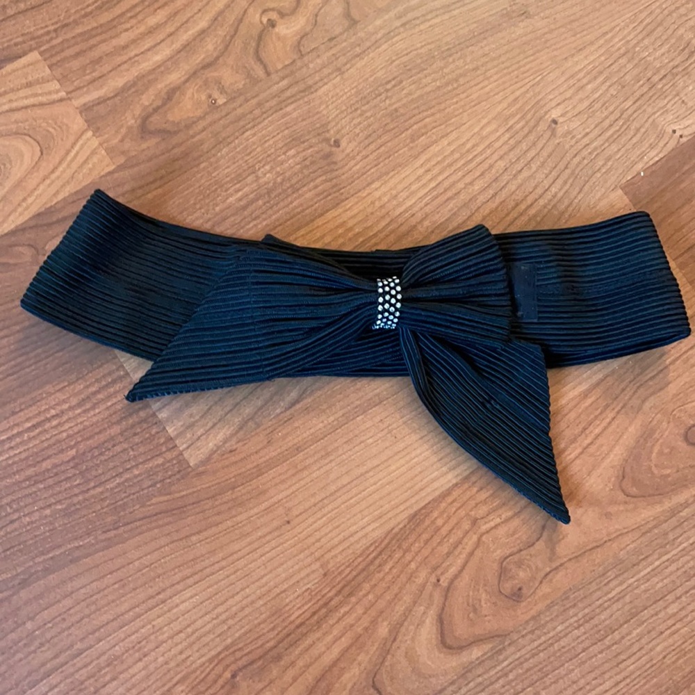 Grosgrain Rhinestone Bow Velcro Belt